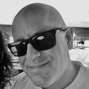 Meet your Posher, Christopher